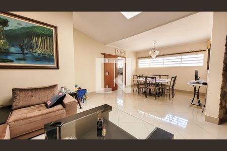 Sala de casa para alugar com 4 quartos, 650m² em Chácara Primavera, Campinas