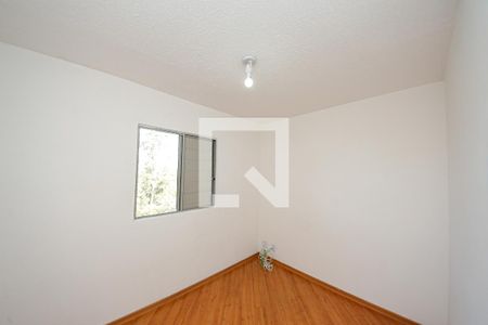 Quarto 2 de apartamento para alugar com 2 quartos, 77m² em Jardim Santa Teresinha, São Paulo