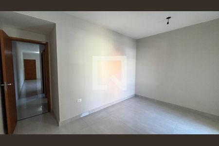 Suíte de apartamento à venda com 2 quartos, 65m² em Vila Pires, Santo André