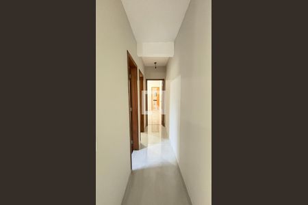 Corredor de apartamento à venda com 2 quartos, 65m² em Vila Pires, Santo André