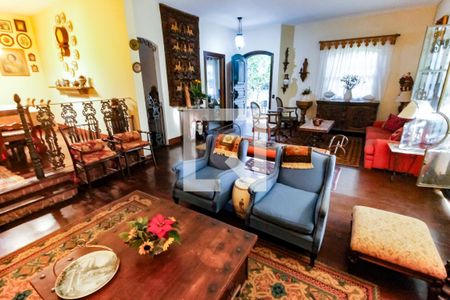 Sala 1 de casa para alugar com 6 quartos, 380m² em Cidade Jardim, São Paulo