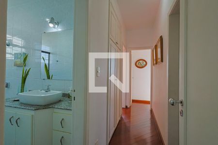 Corredor de apartamento à venda com 3 quartos, 135m² em Gutierrez, Belo Horizonte