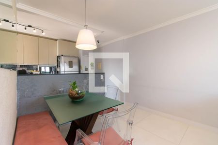 Sala de apartamento à venda com 3 quartos, 64m² em Vila Cunha Bueno, São Paulo