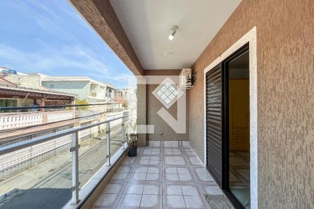 Varanda de casa à venda com 3 quartos, 100m² em Vila Marina, São Paulo