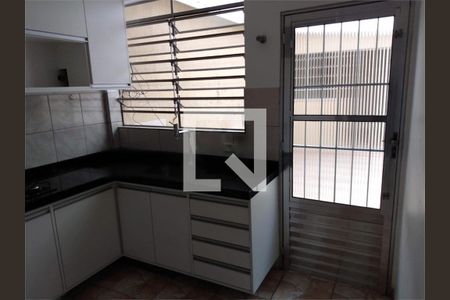 Casa à venda com 3 quartos, 90m² em Socorro, São Paulo