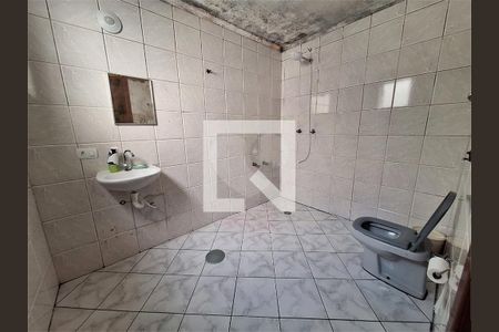 Casa à venda com 6 quartos, 217m² em Socorro, São Paulo