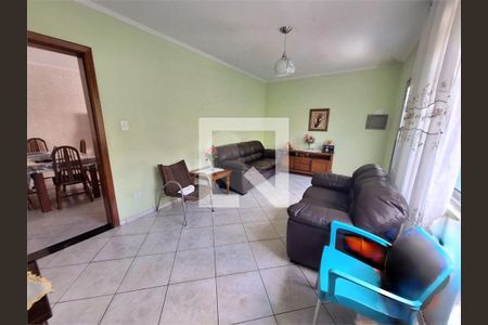 Casa à venda com 6 quartos, 217m² em Socorro, São Paulo