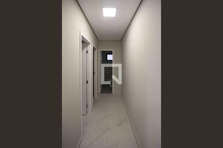 Corredor de apartamento para alugar com 2 quartos, 47m² em Cidade Continental, São Paulo