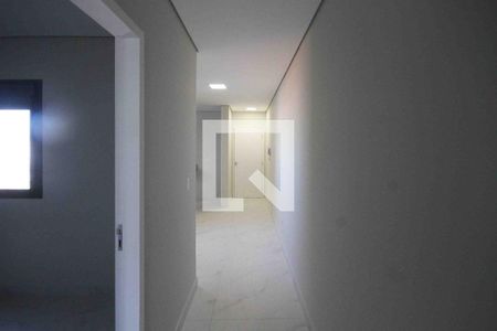 Corredor de apartamento para alugar com 2 quartos, 45m² em Cidade Continental, São Paulo
