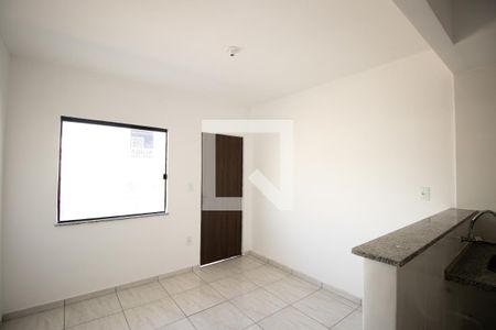 Sala de casa para alugar com 1 quarto, 69m² em Coelho, São Gonçalo