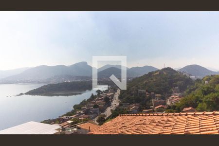 Vista do Quarto de casa à venda com 5 quartos, 600m² em Piratininga, Niterói