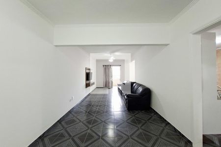 Sala de apartamento para alugar com 4 quartos, 160m² em Vila Tupi, Praia Grande