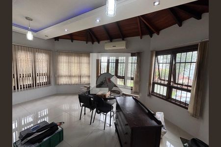 Sala de casa à venda com 4 quartos, 249m² em Padre Reus, São Leopoldo