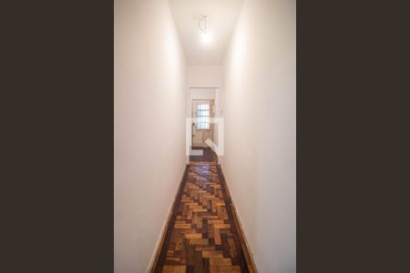 Corredor de apartamento à venda com 2 quartos, 71m² em Medianeira, Porto Alegre