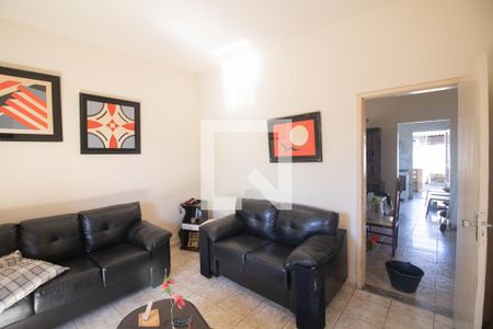 Sala de casa à venda com 3 quartos, 150m² em Alvorada, Contagem