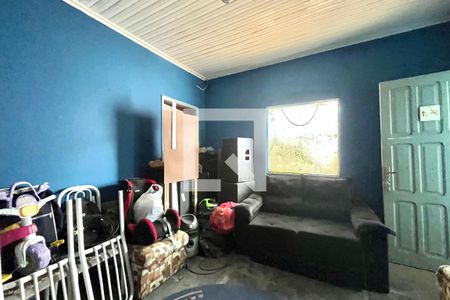 Sala de casa para alugar com 2 quartos, 280m² em Jardim Itacolomi, São Paulo