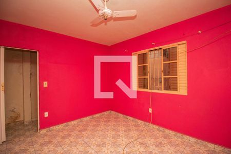 Quarto 2 de casa à venda com 3 quartos, 125m² em Jardim Monjolo, São Paulo