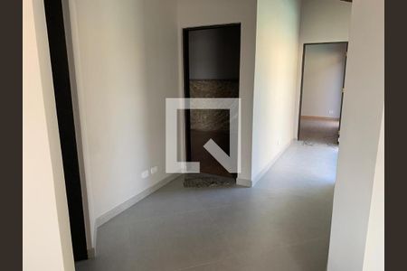 Corredor de casa de condomínio para alugar com 3 quartos, 380m² em Aruã, Mogi das Cruzes