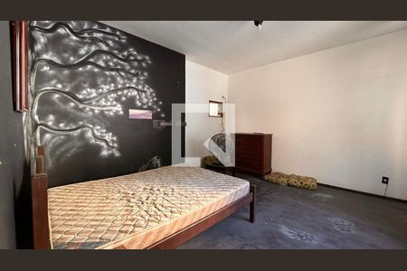 Casa à venda com 5 quartos, 384m² em Catete, Rio de Janeiro