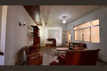 Casa à venda com 5 quartos, 384m² em Catete, Rio de Janeiro