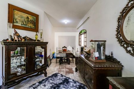 Sala de casa para alugar com 6 quartos, 300m² em Butantã, São Paulo