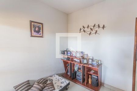 Sala 1 de casa à venda com 6 quartos, 396m² em Esplanada, Belo Horizonte