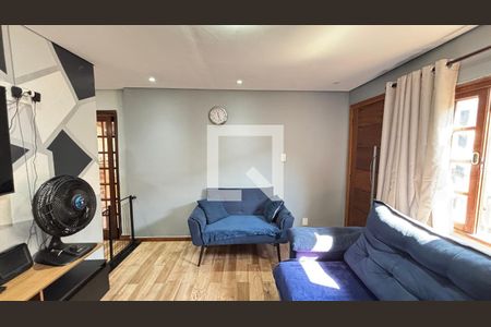 Sala de casa à venda com 2 quartos, 178m² em Condomínio Maracanã, Santo André