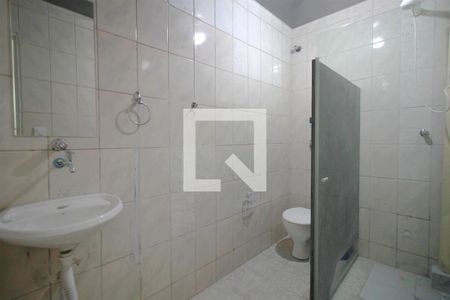 Banheiro de kitnet/studio para alugar com 1 quarto, 20m² em Liberdade, Belo Horizonte