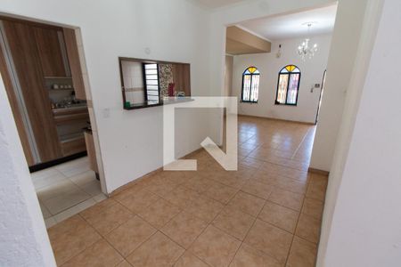 Sala de Jantar de casa à venda com 5 quartos, 200m² em Vila José Iório, Campinas