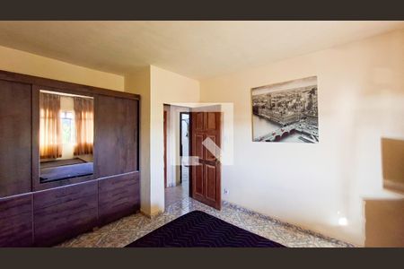 Quarto de casa à venda com 3 quartos, 360m² em Bom Jesus, Belo Horizonte