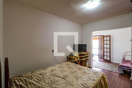 Quarto de casa para alugar com 2 quartos, 120m² em Jardim Ester Yolanda, São Paulo