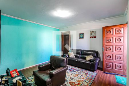 Sala de casa para alugar com 2 quartos, 120m² em Jardim Ester Yolanda, São Paulo