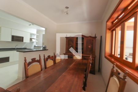 Sala de casa à venda com 4 quartos, 277m² em Jardim Messina, Jundiaí