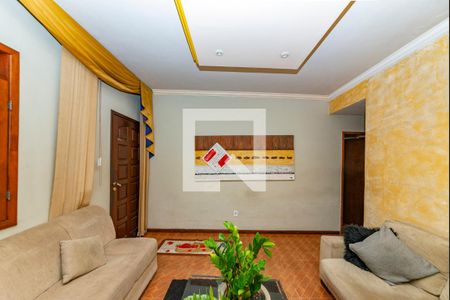 Sala 1 de casa à venda com 3 quartos, 250m² em Nova Cintra, Belo Horizonte