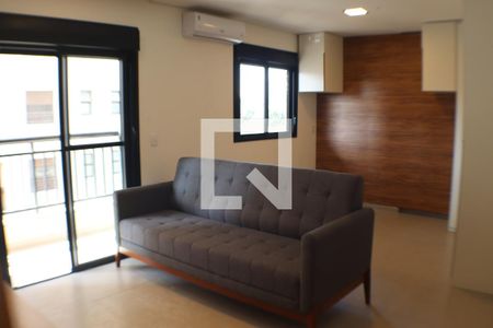 Sala de apartamento para alugar com 1 quarto, 41m² em Empresarial 18 do Forte, Barueri