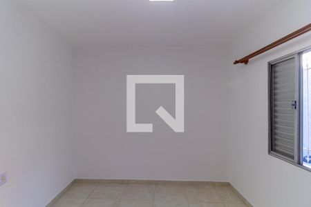 Quarto 2 de casa à venda com 4 quartos, 240m² em Jardim Sao Roberto, São Paulo