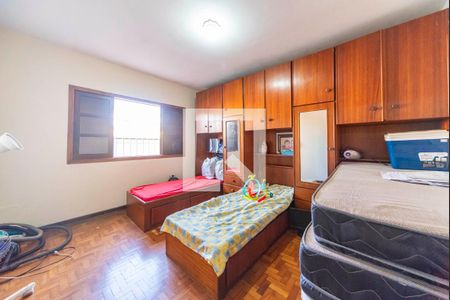 Quarto 2 de casa à venda com 3 quartos, 260m² em Vila Tibiriçá, Santo André