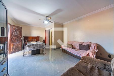 Sala de casa à venda com 3 quartos, 260m² em Vila Tibiriçá, Santo André