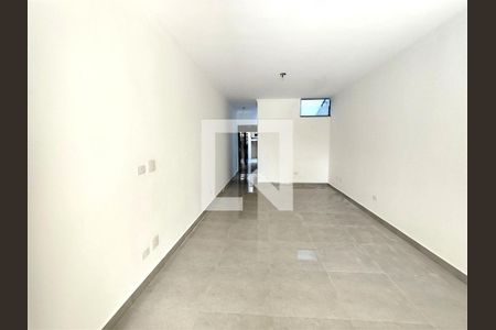 Casa à venda com 3 quartos, 125m² em São Lucas, São Paulo