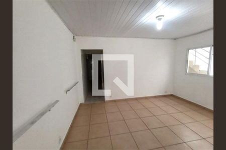 Casa à venda com 3 quartos, 124m² em Sítio Pinheirinho, São Paulo