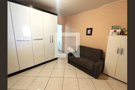 Casa à venda com 5 quartos, 125m² em Vila Central, São Paulo