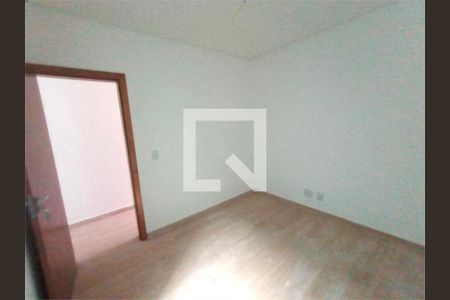 Casa à venda com 3 quartos, 100m² em Parque São Lucas, São Paulo