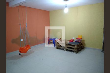 Casa à venda com 4 quartos, 247m² em Vila Lais, São Paulo