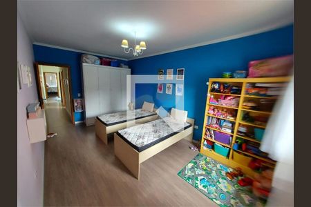 Casa à venda com 4 quartos, 247m² em Vila Lais, São Paulo