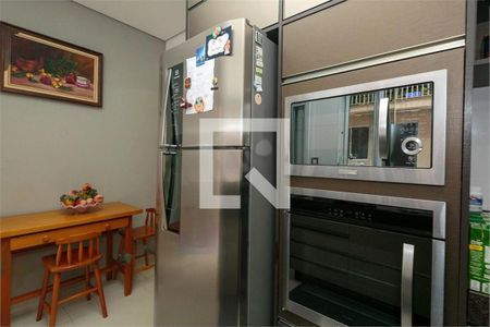 Casa à venda com 2 quartos, 108m² em Jardim Internacional, São Paulo