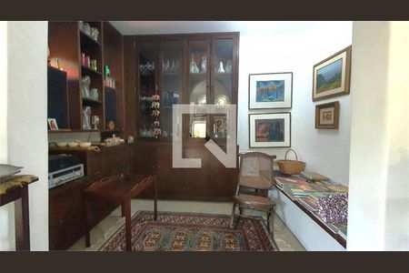 Casa à venda com 4 quartos, 433m² em Granja Julieta, São Paulo