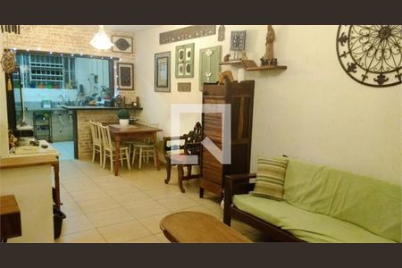 Casa à venda com 2 quartos, 130m² em Vila Anhanguera, São Paulo