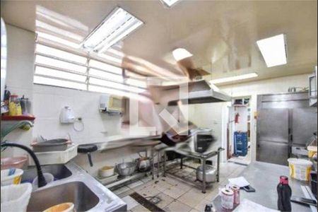 Casa à venda com 2 quartos, 114m² em Chácara Santo Antônio (Zona Sul), São Paulo