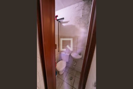 Lavabo de casa à venda com 3 quartos, 119m² em Vila Paulistania, São Paulo