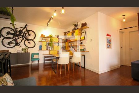 Sala de apartamento para alugar com 2 quartos, 74m² em Jardim Ibitirama, São Paulo